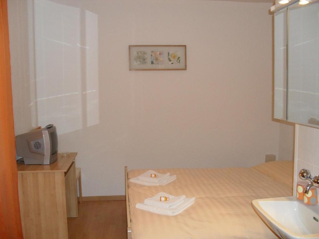 Hotel Edelweiss Flurlingen Habitación foto